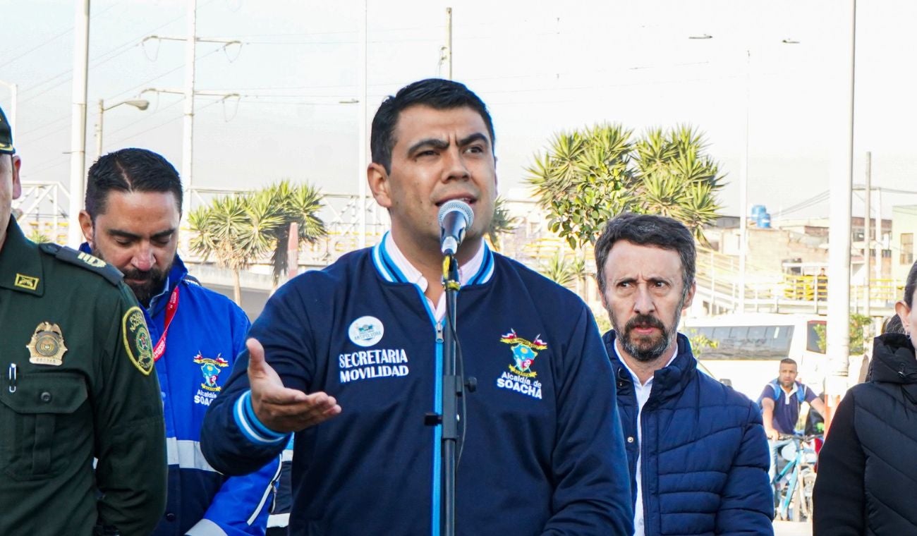 Julián Sánchez Perico, alcalde de Soacha, en rueda de prensa