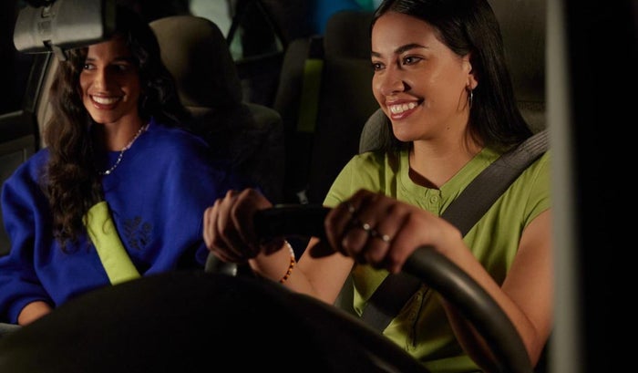 Mujeres al volante nueva apuesta las pondrá a facturar