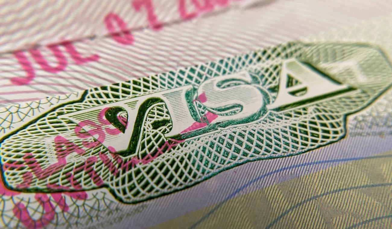 Qué tener en cuenta antes de solicitar o renovar una visa