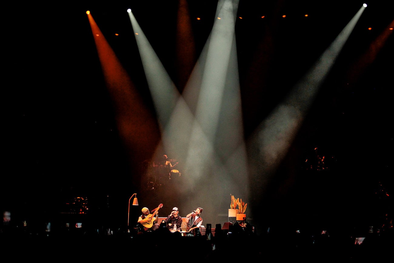 Penyair, Filantropia World Tour 2025