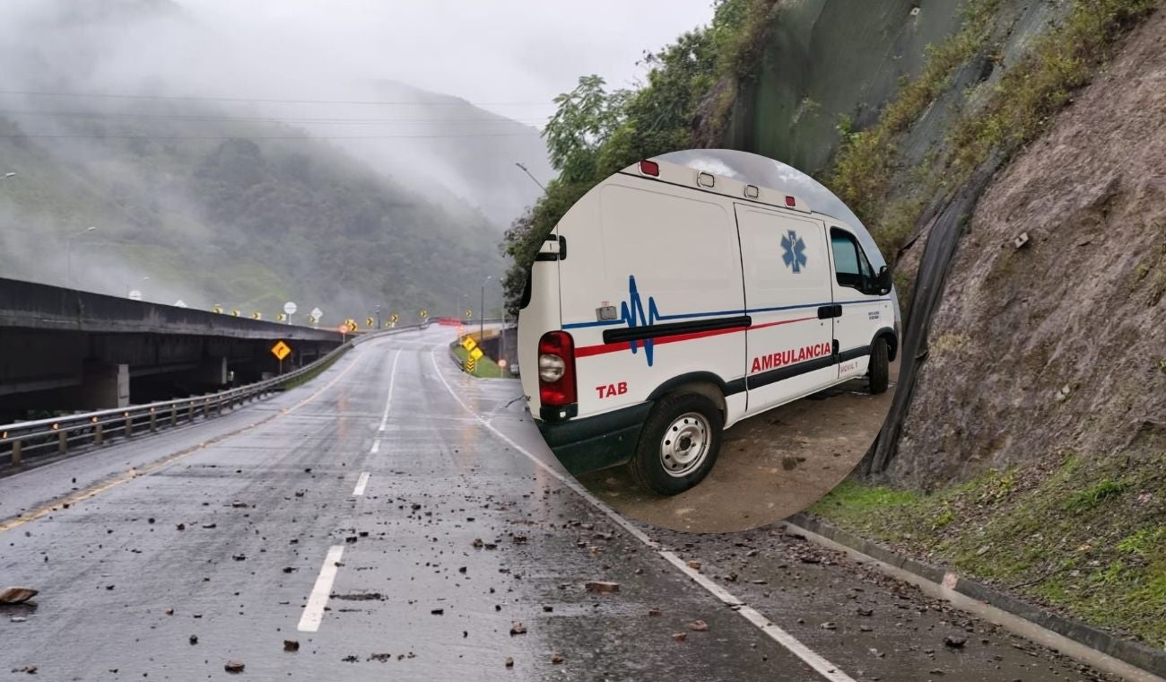 Paso de ambulancias por la vía al Llano
