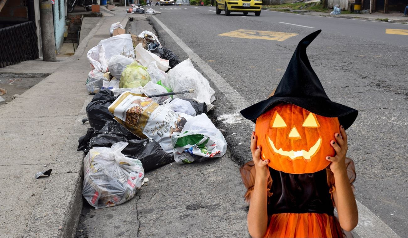 Recolección de basuras en Funza durante Halloween