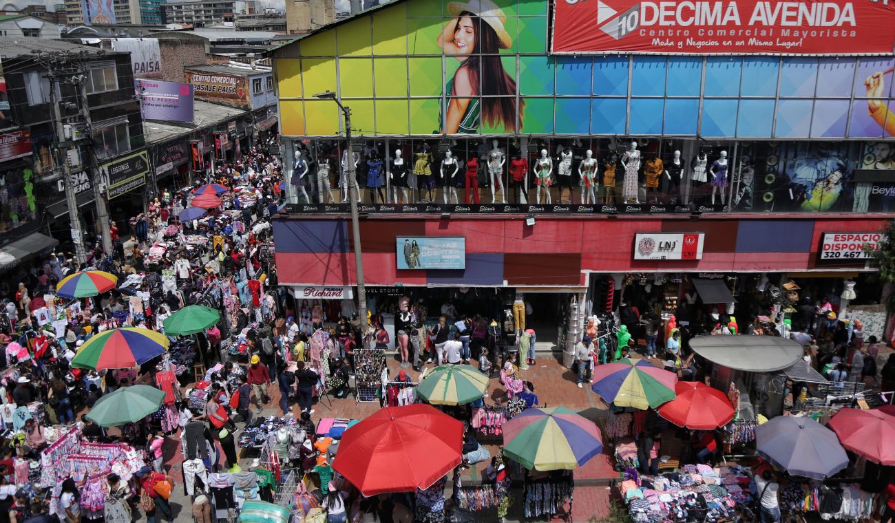 Comerciantes informales en San Victorino