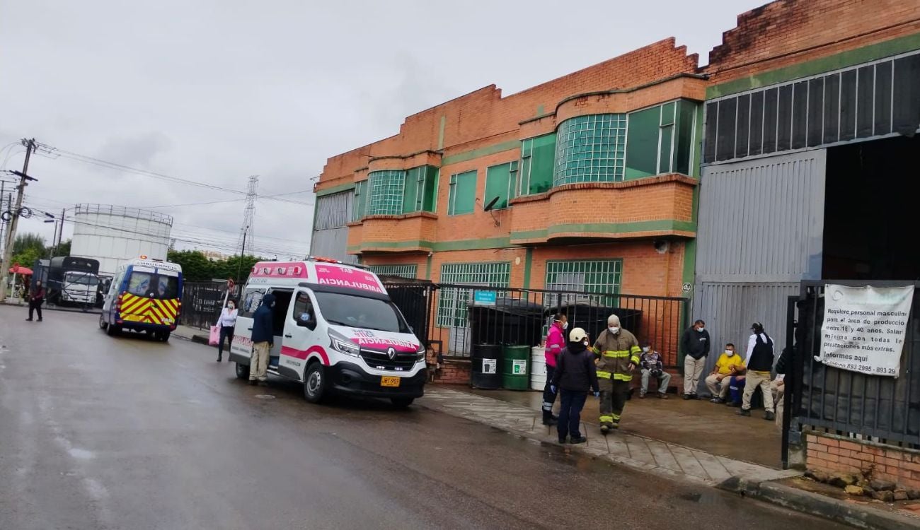 Emergencia por fuga de gas cloro en Mosquera