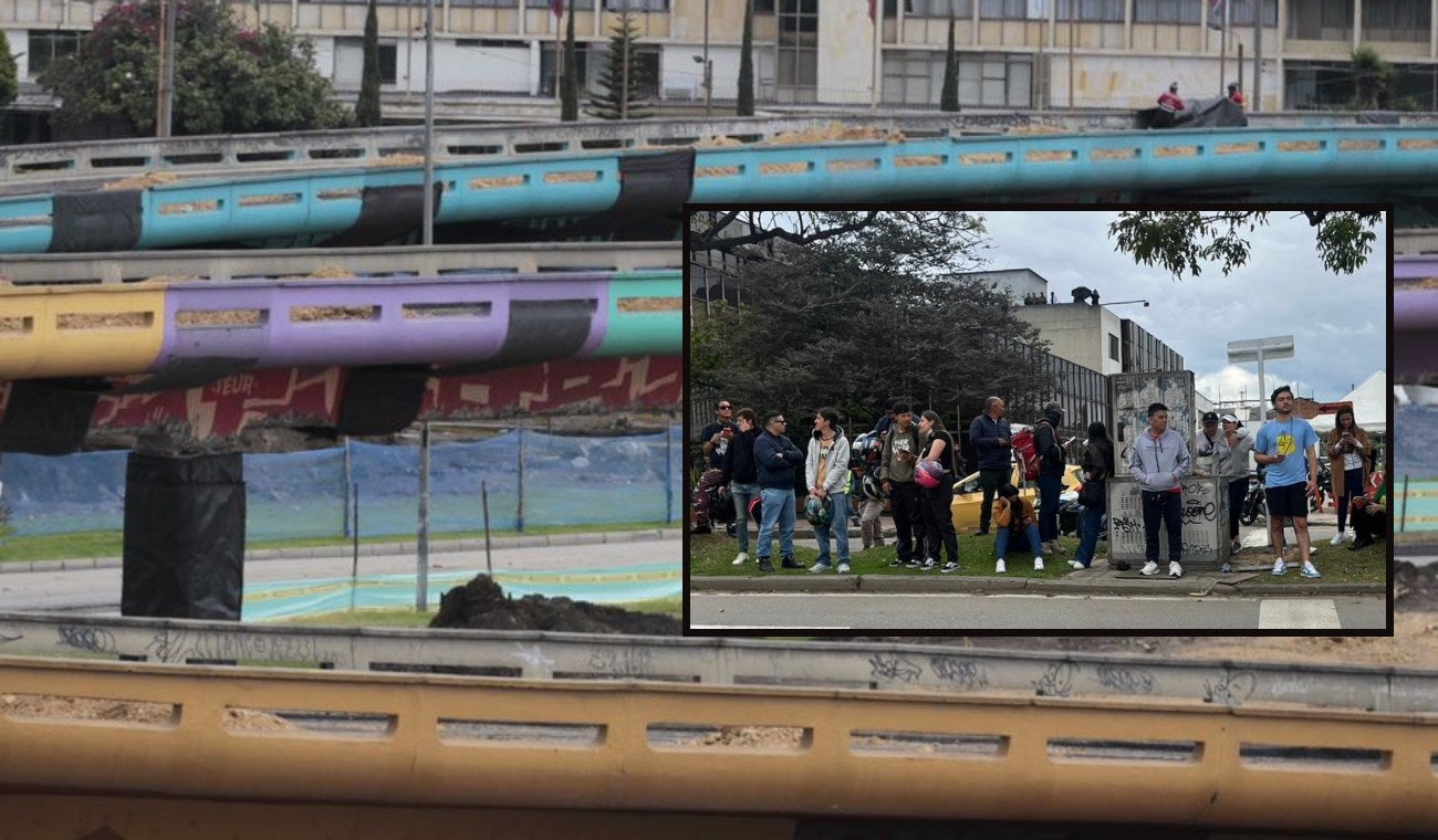Ciudadanos viendo la implosión en Puente Aranda