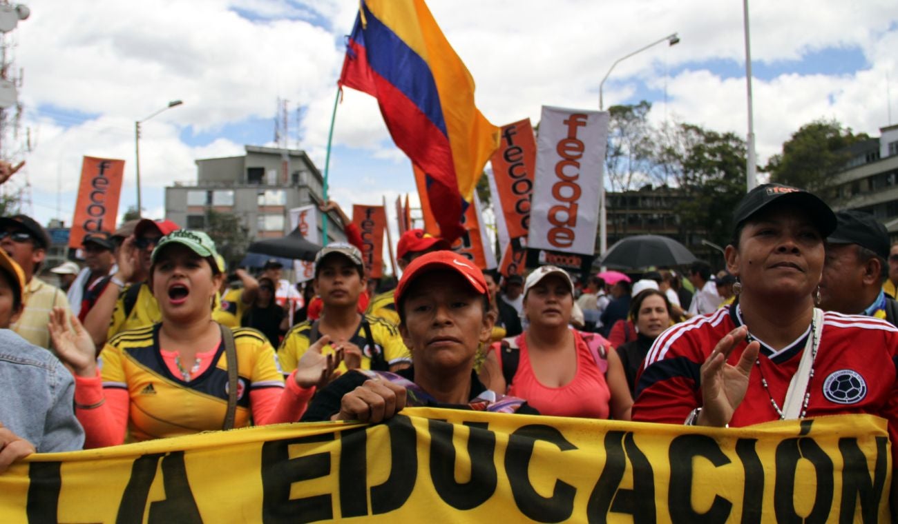 Profesores de Fecode en manifestación