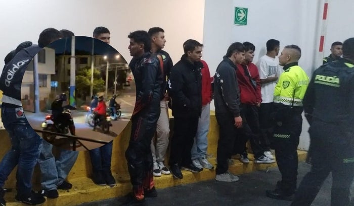 Piques de moteros terminaron mal Policía y vecinos los frenaron duro