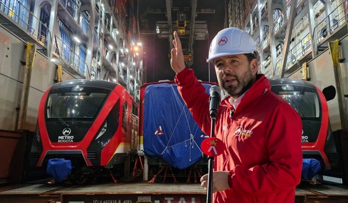 Tren número 3 en Colombia del Metro de Bogotá