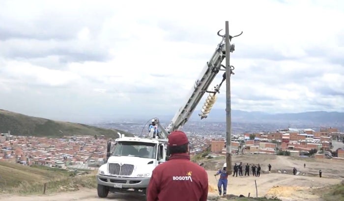 Vendían lotes robando luz Enel les tumbó el negocio