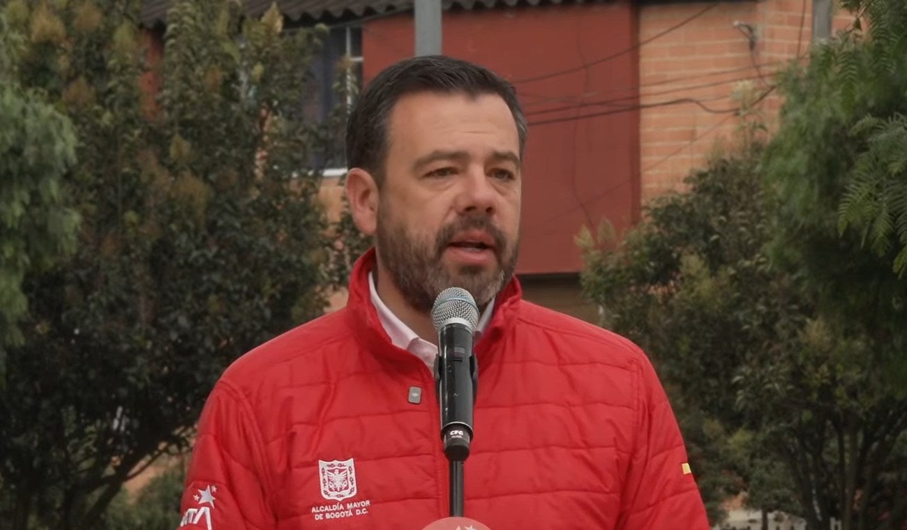 Alcalde Carlos Fernando Galán anuncia nuevo pico y placa en Bogotá