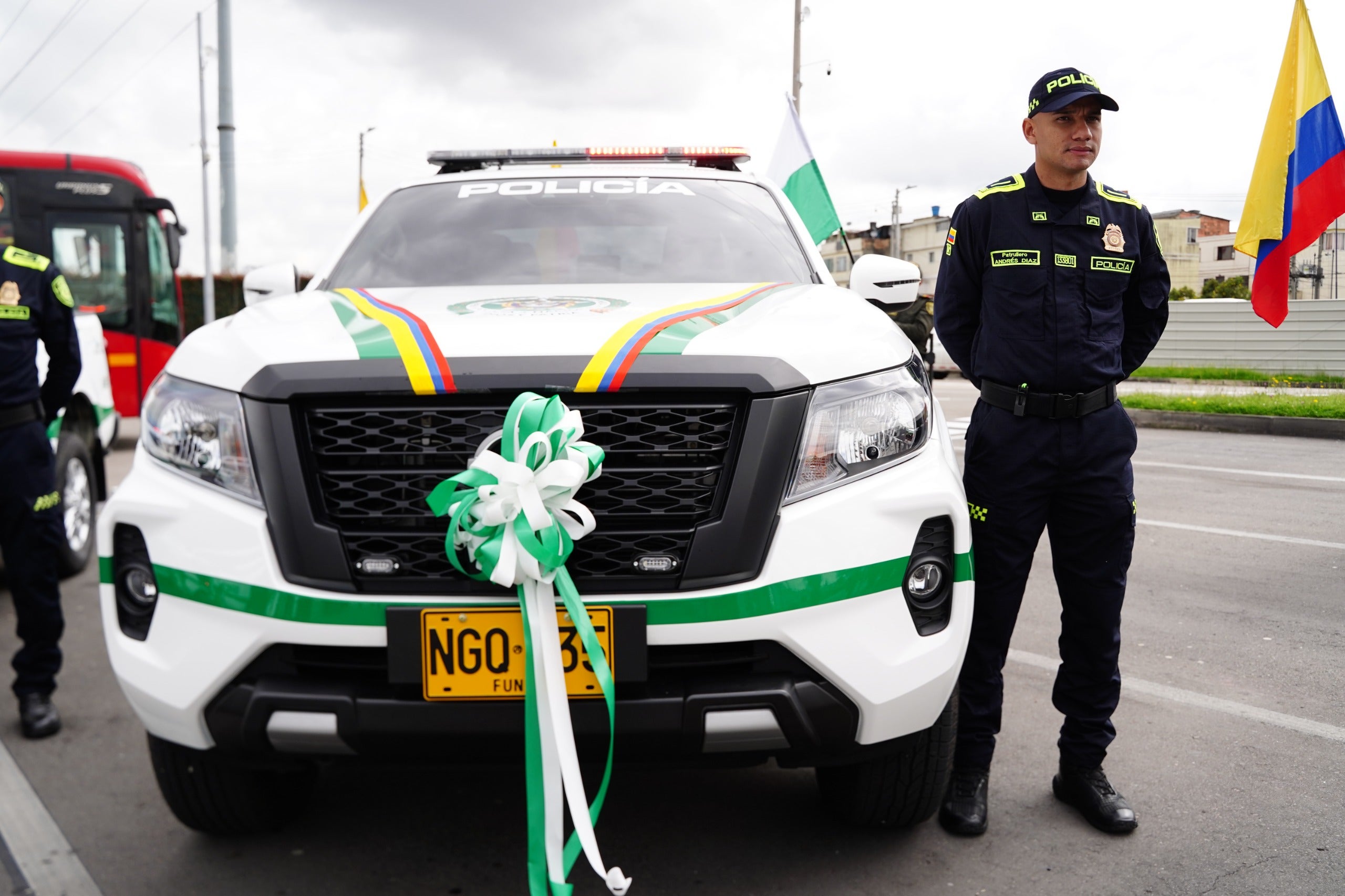 TransMilenio aprieta a los delincuentes Policía recibió regalo adelantado