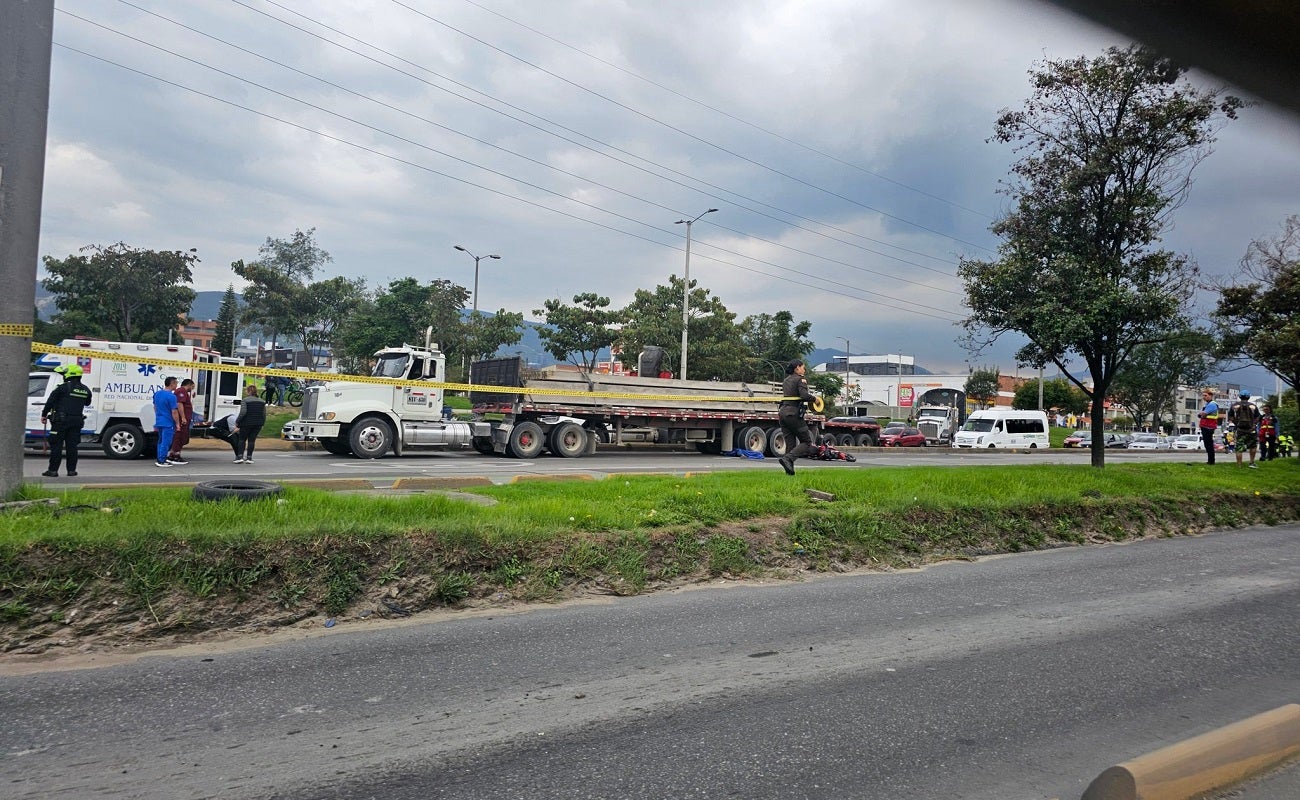 Accidente de motera en Autopista Norte de Bogotá