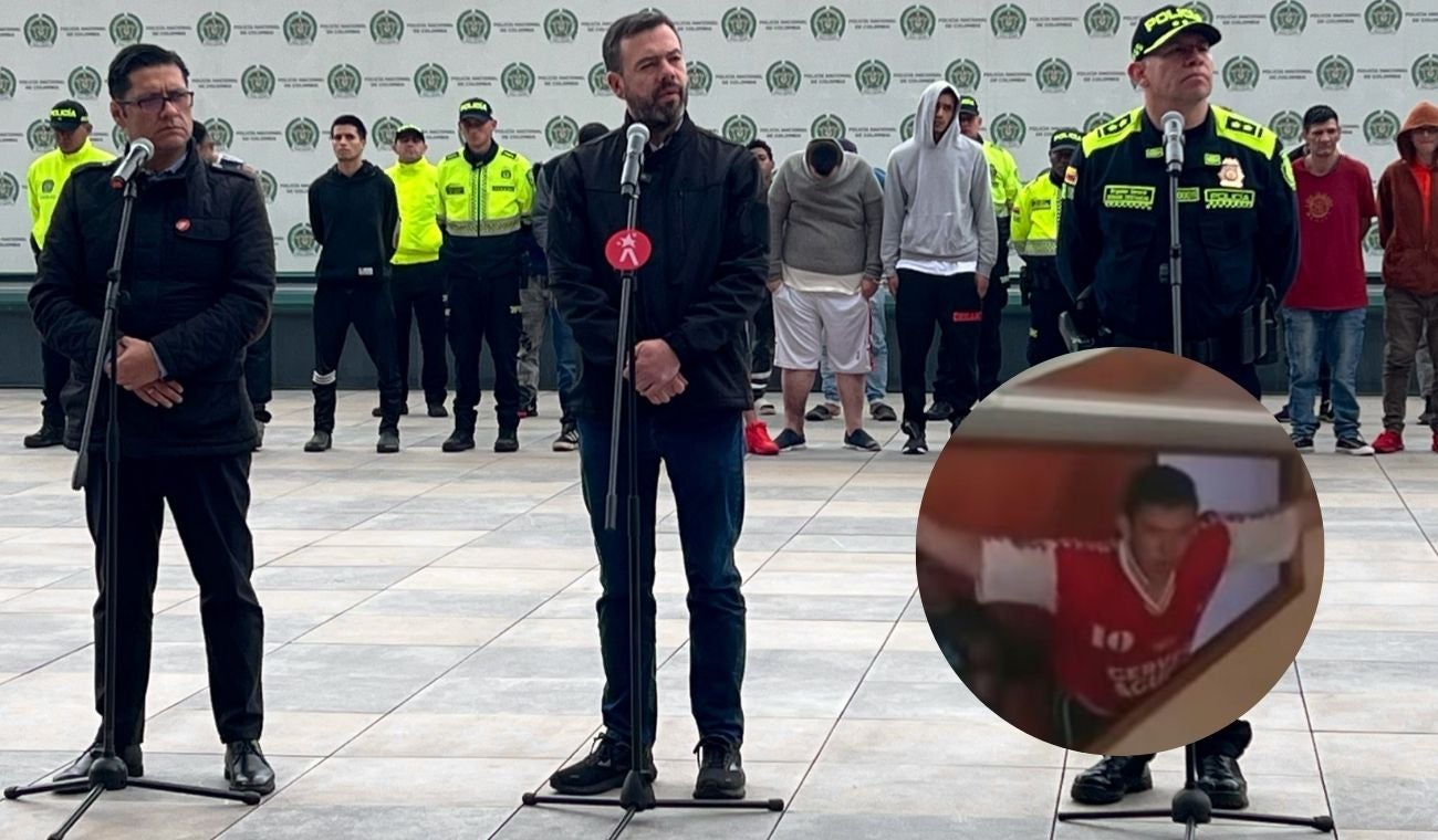 ¿Cuál austeridad Compran camisetas a $102 mil y tasers de $26 millones