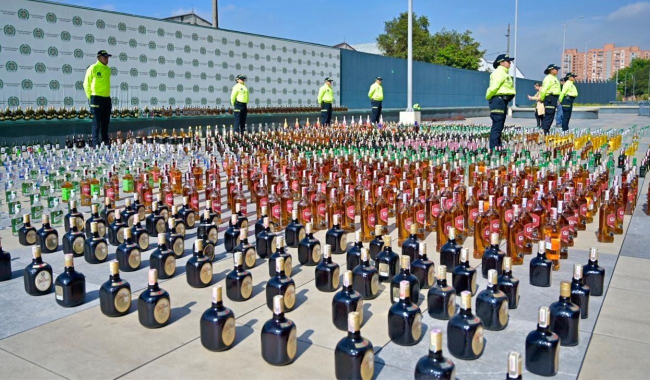 Incautan licor adulterado en Bogotá