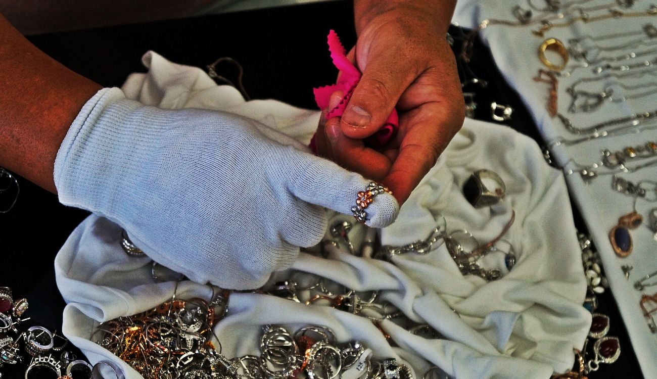 Atraco a joyería en Chapinero: una persona herida y millonarias pérdidas