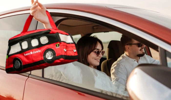 TransMilenio pierde terreno la moda de comprar carro por internet