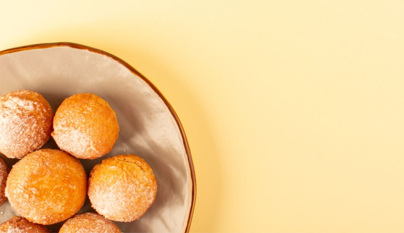 ¿Cómo hacer buñuelos crocantes por fuera y esponjosos por dentro?