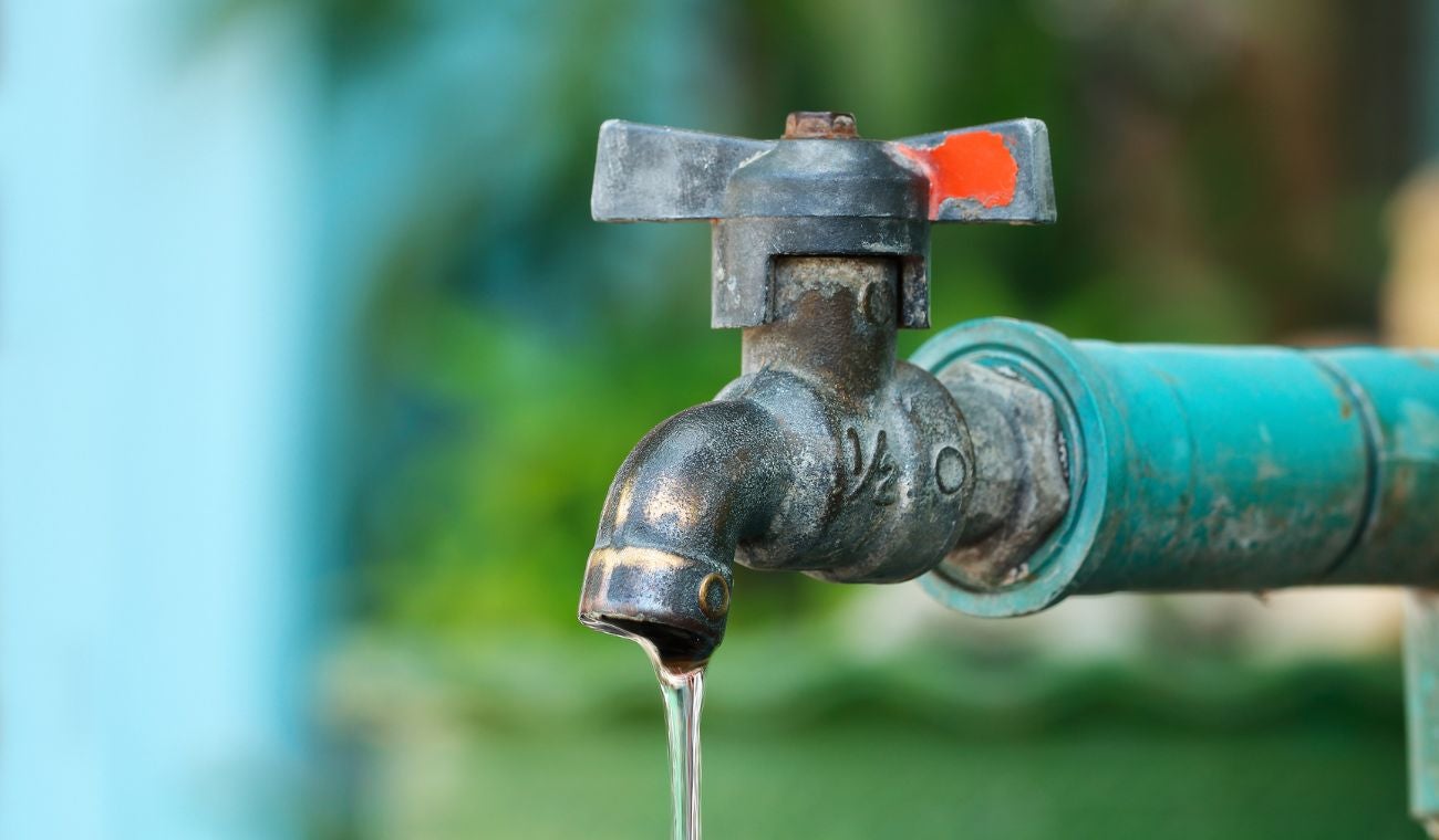 Kennedy y Antonio Nariño sin agua por 27 horas: toco bañarse a totumadas