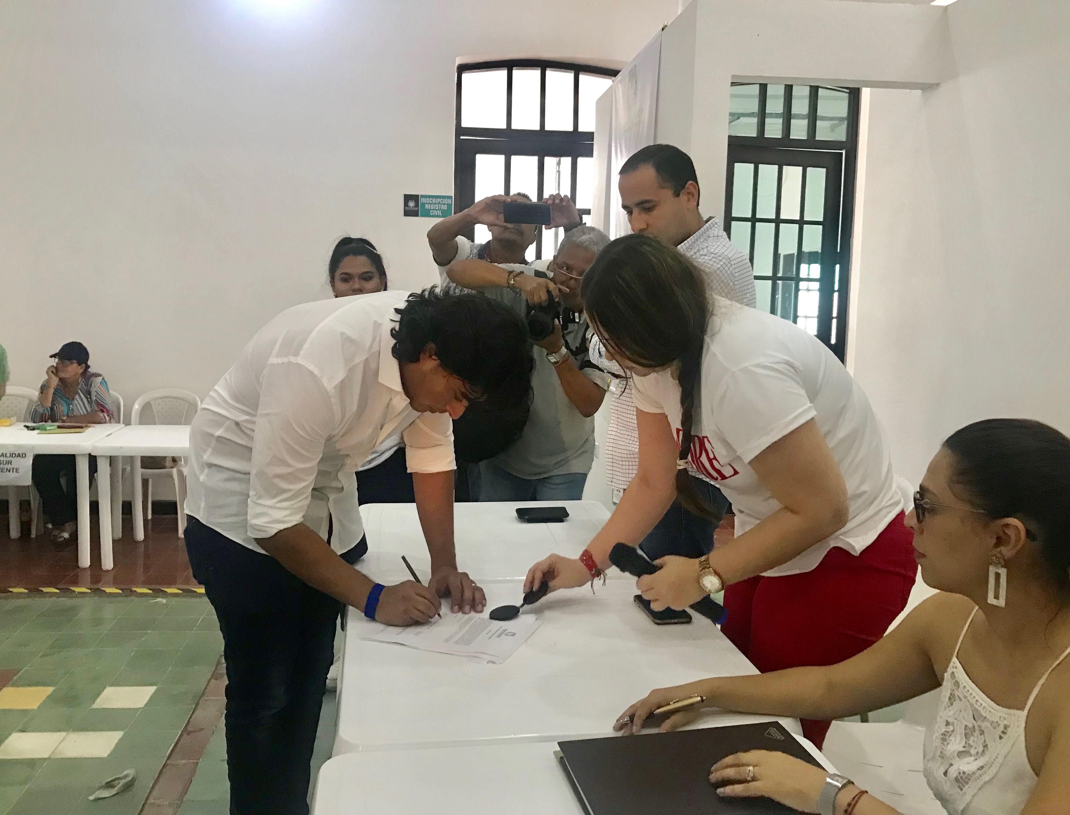 Inscripción candidatura Nicolás Petro.