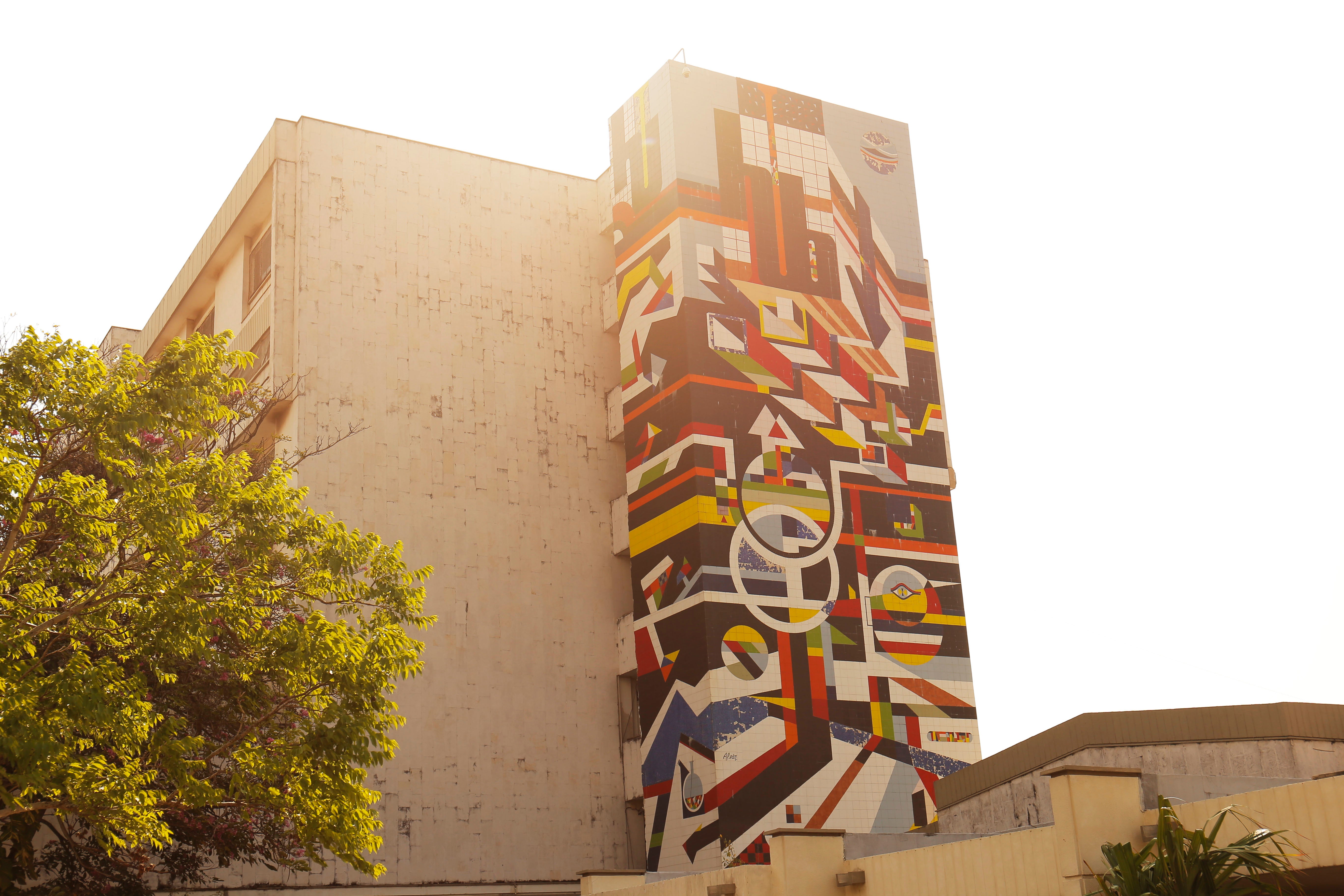 Fachada Hospital Cari