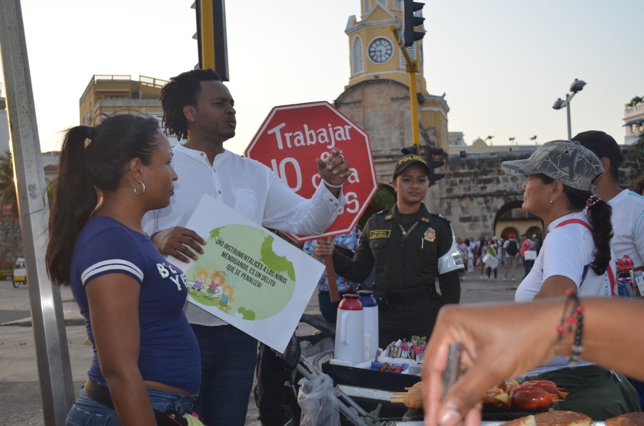 La campaña busca prevenir el trabajo infantil y la mendicidad