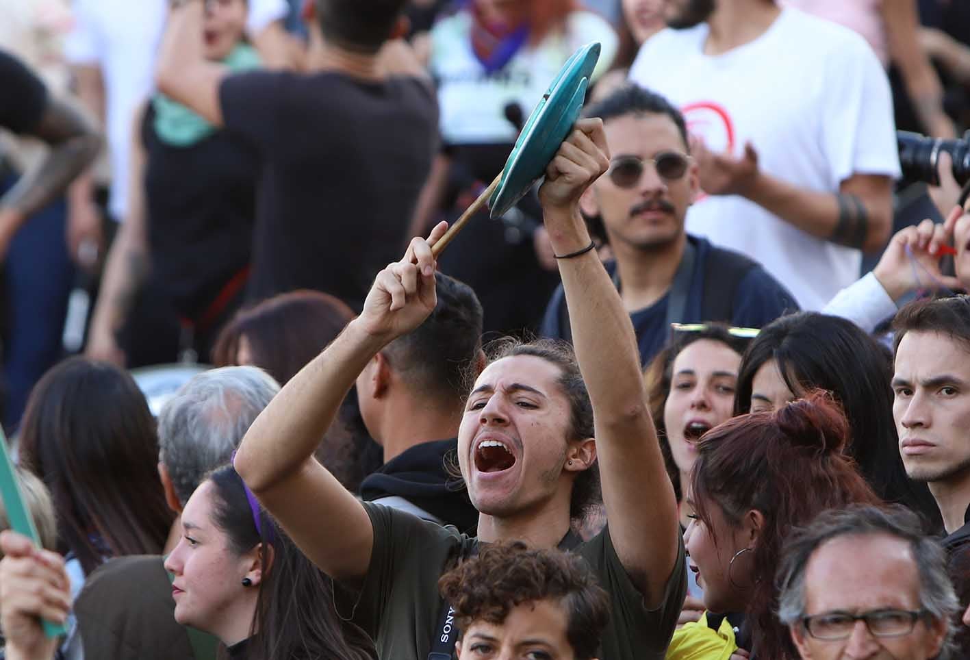 Paro nacional cacerolazo plaza de Bolivar
