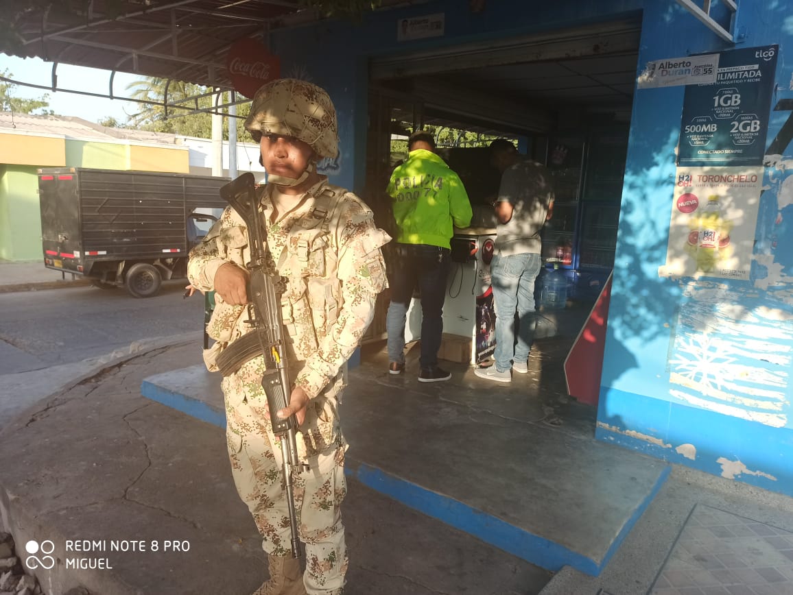 Ejercito y Policía trabajaron de la mano en esta lucha contra la ilegalidad