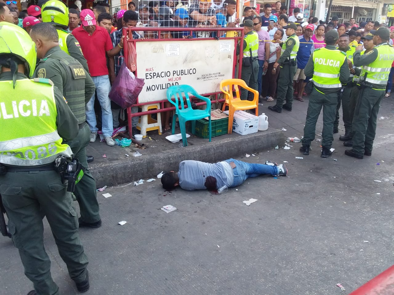 El homicidio ocurrió alrededor de las 3:10 de la tarde