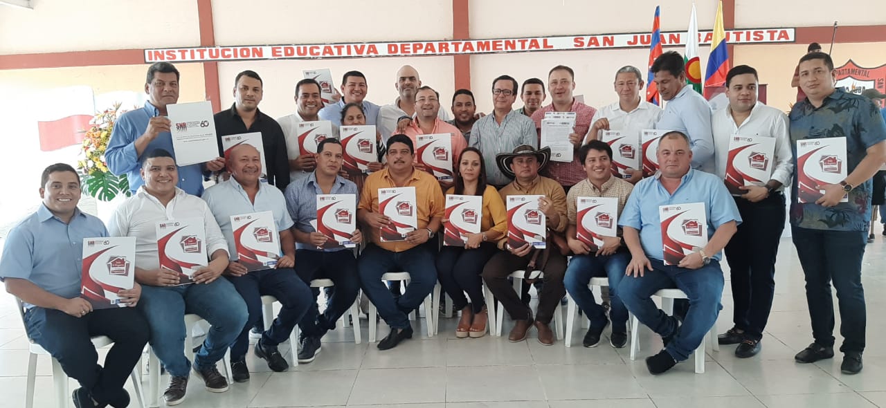 23 alcaldes se dieron cita en El Retén para conseguir legalizar predios del municipio