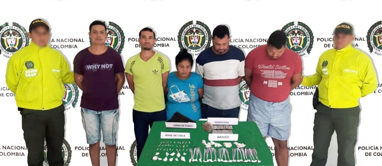 Las personas fueron dejadas a disposición de la Fiscalía.