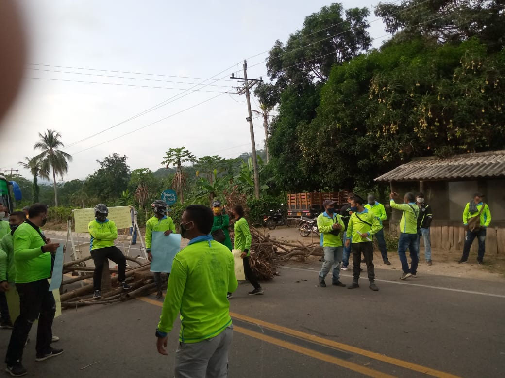 Mototaxistas exigen ayudas del gobierno