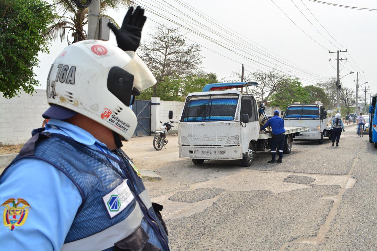 Los agentes se encuentran aislados recibiendo la atención necesaria.