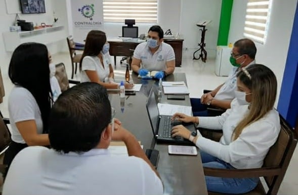 Varias alcaldías en la mira de la contraloría.