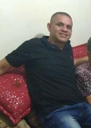 Al comandante lo encontraron sin vida en su habitación