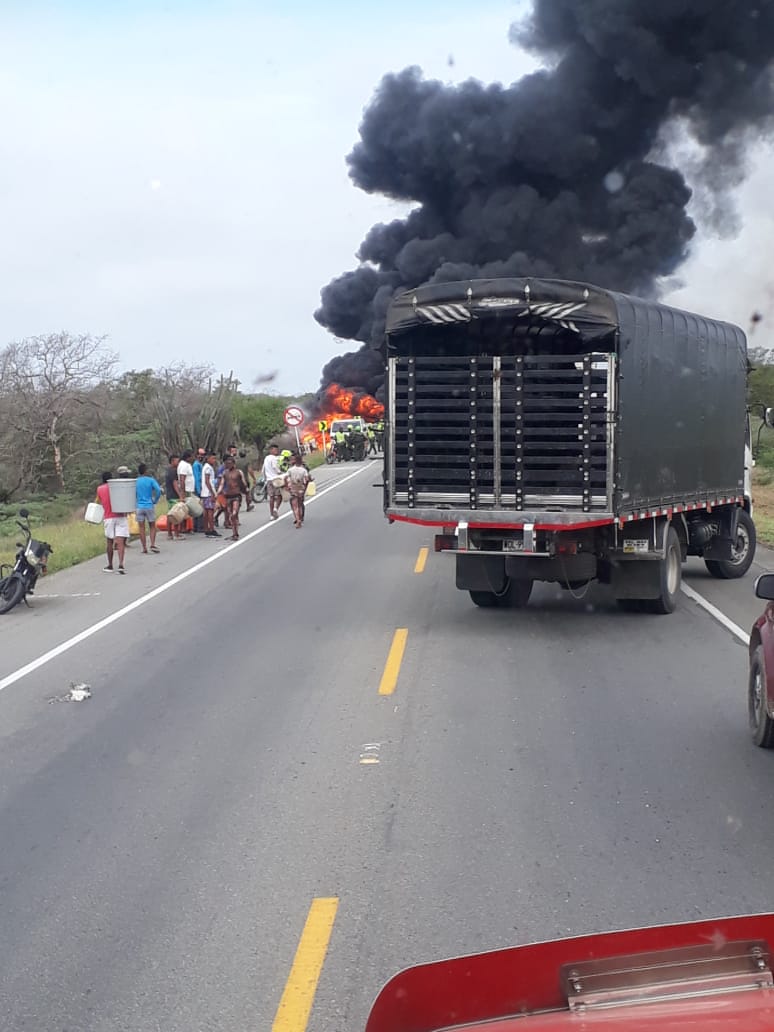 Accidente de camión cisterna en Magdalena