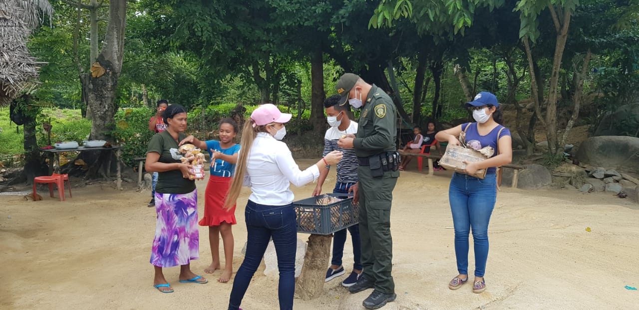 Mil panes y refrescos
