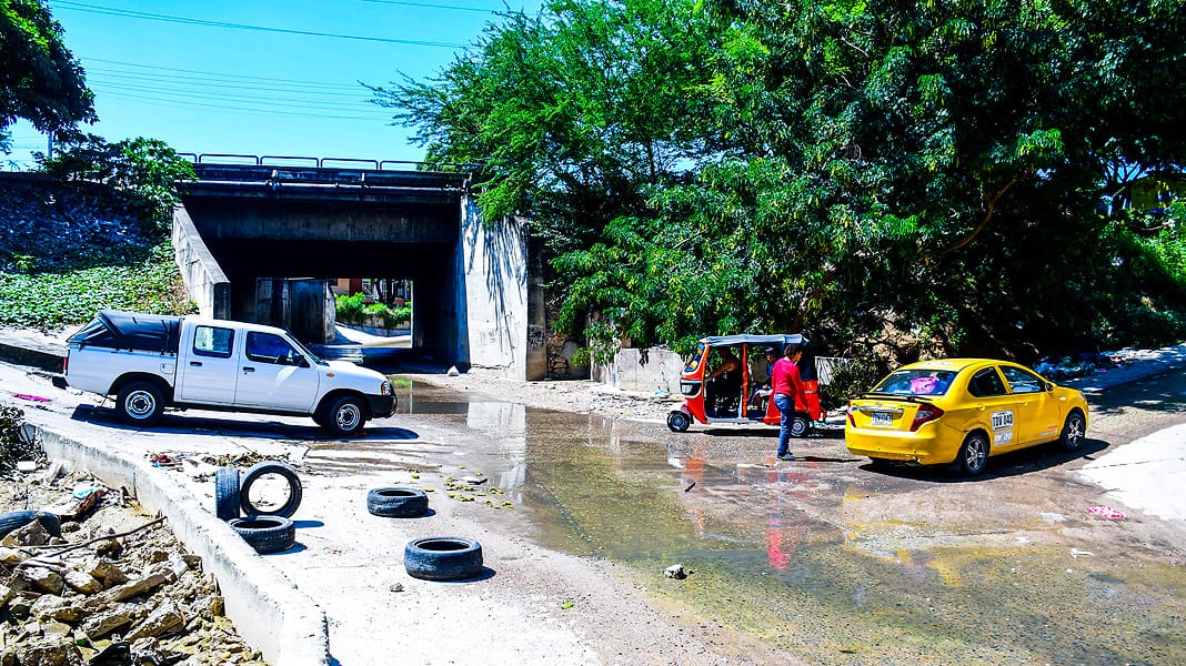 Niño arrastrado por arroyo de Soledad