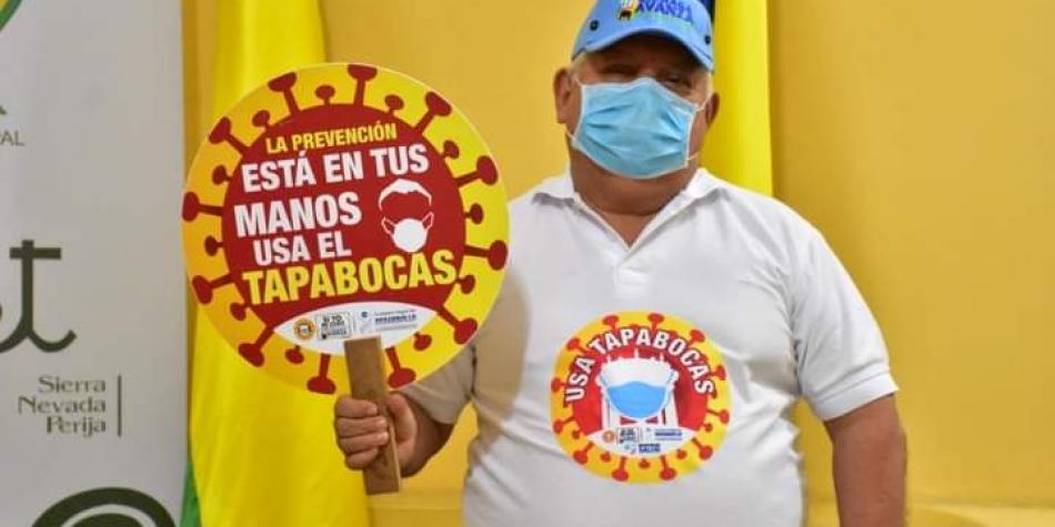 El alcalde viene promoviendo, restricciones para contener el COVID19, sin embargo fue encontrado en fiestas por las autoridades