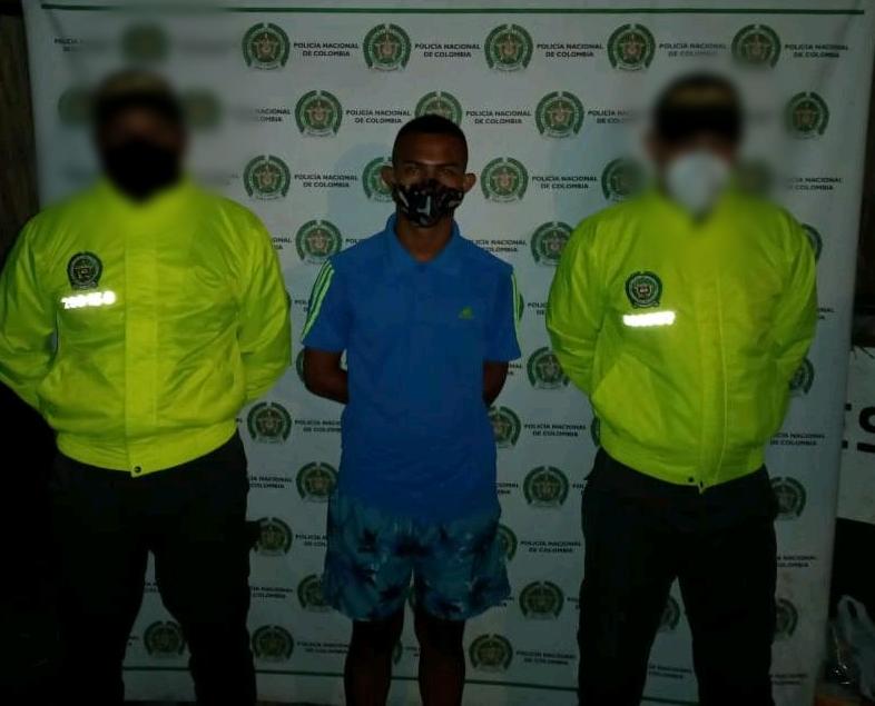 Por el delito de homicidio la Policía Nacional capturó en el municipio de Sampues a Eberth Perez Fuentes, alias “El way”.