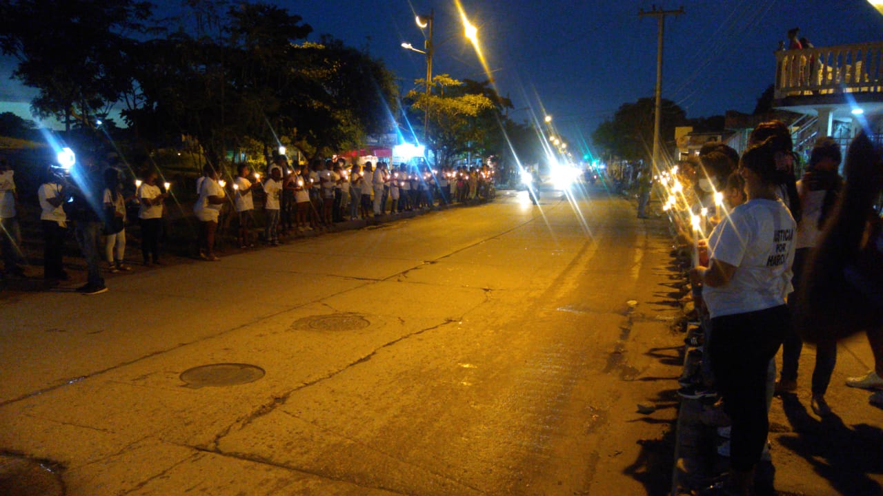 Velatón por muerte de joven futbolista a manos de uniformados de la policía en Cartagena