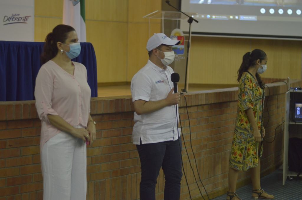 Gobernación de Sucre y fundación éxito firman convenio para combatir la desnutrición