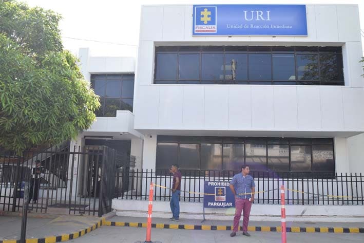 Las autoridades ofrecieron recompensa a quienes den información de los tres hombre fugados