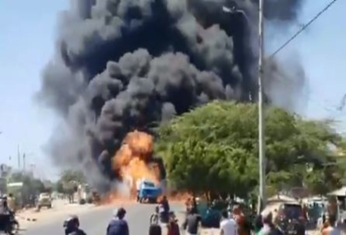 Impresionantes imágenes de explosión en estación de gasolina en La Guajira