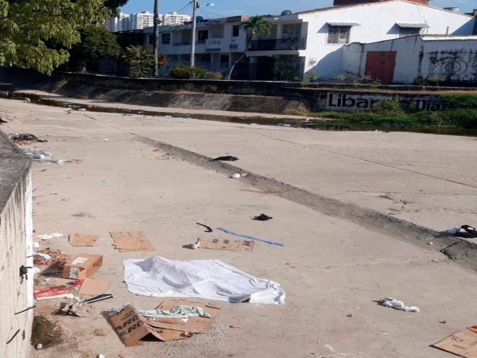 Familiares llegaron hasta Medicina Legal donde lo identificaron