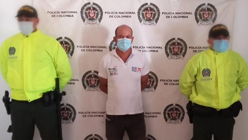 Presuntamente habría tocado partes intimas de su hijastra