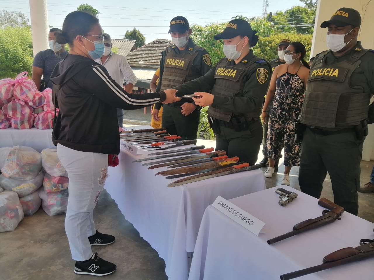 La entrega se hizo en el municipio de Nueva Granada