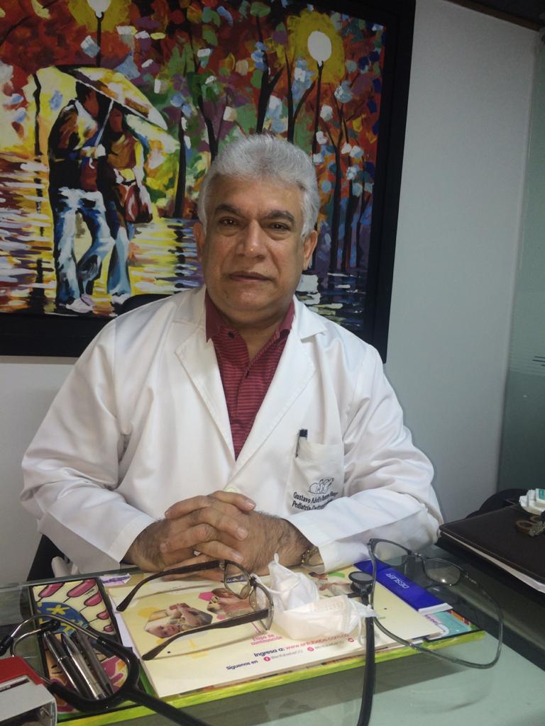 Gustavo Romero, médico pediatra