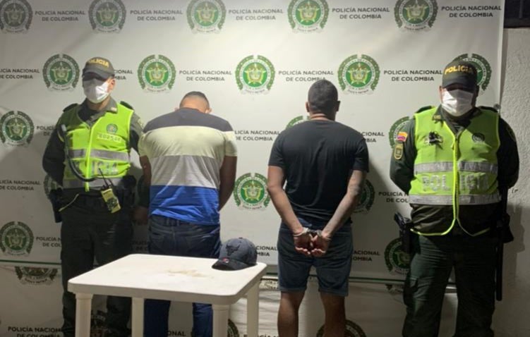 Uno de los capturados responde a lo nombre de Víctor Andrés Botto Maldonado