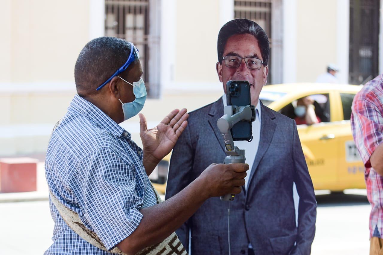 Las personas en Santa Marta y el Magdalena insultaron imágenes del ministro de hacienda y el presidente Duque