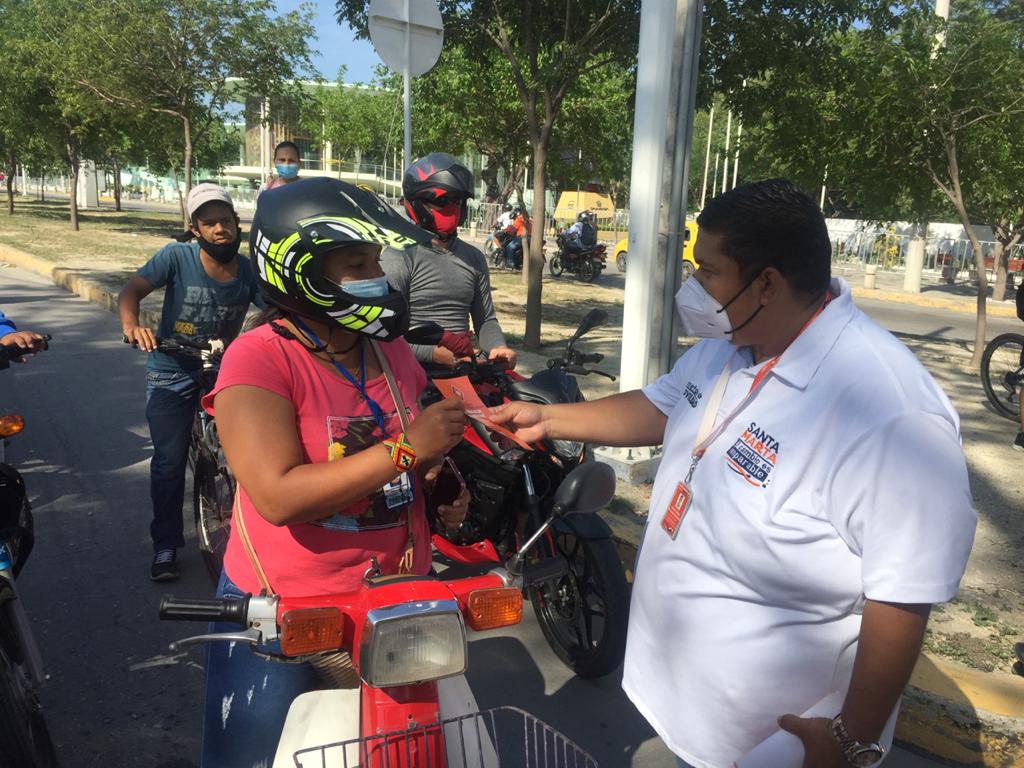 Hace la socialización